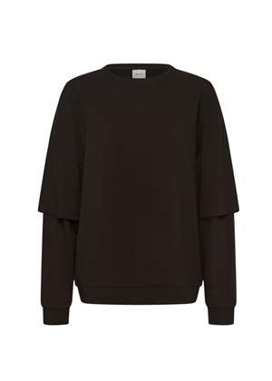 Gilsa layered sweat Ganache Gestuz 